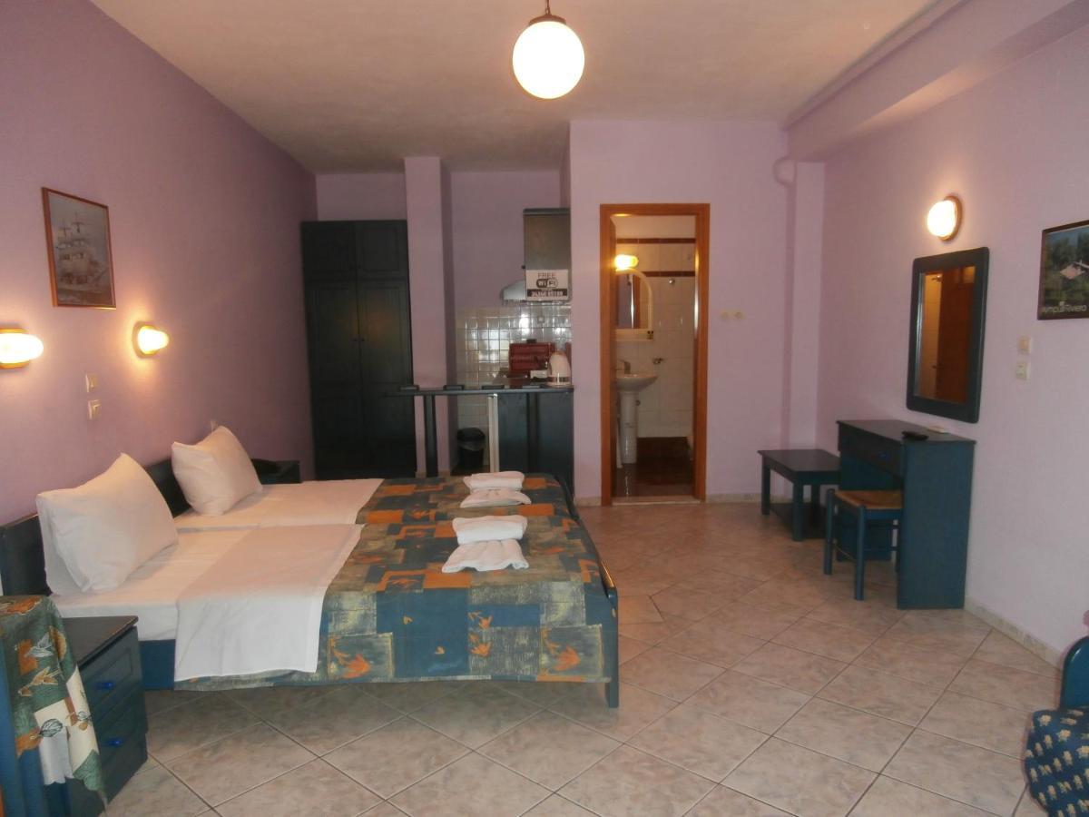 Haravgi Hotel Patitírion Eksteriør bilde