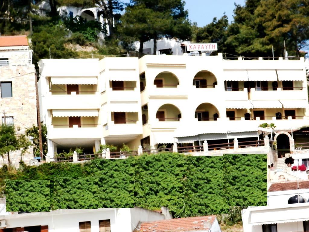 Haravgi Hotel Patitírion Eksteriør bilde
